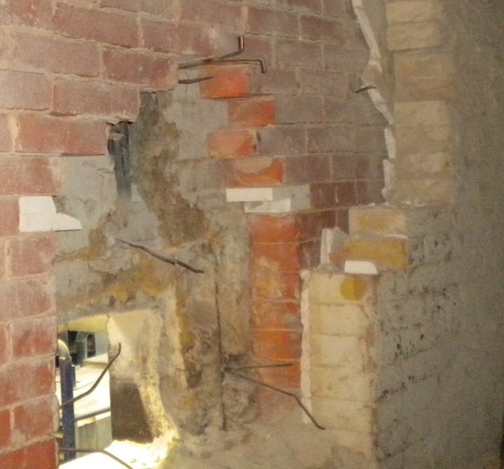 Kotel na biomaso 4 - Sanacija poškodovanega dela kurišča (5)